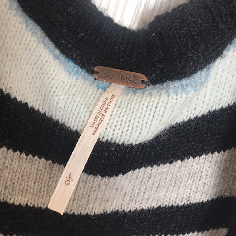 Free People Aztec Tribal Boho Festival sweater duster cardigan - Picture 3 of 15